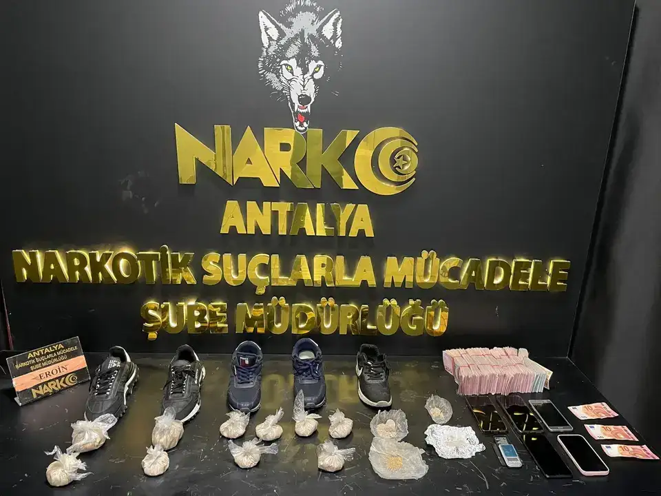 Antalya Emniyet Müdürü Zaimoğlu Bizzat Yönetti 14